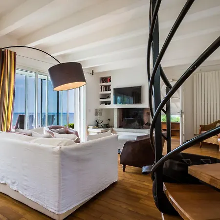 Guethary Sleeps 6 Air Con Wifi *