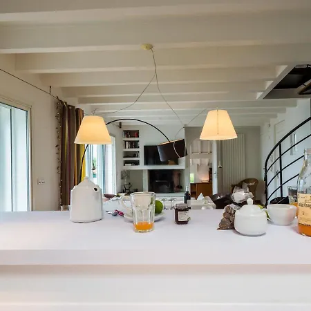 Guethary Sleeps 6 Air Con Wifi Bidart